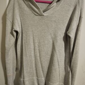 Gray hooded sweather